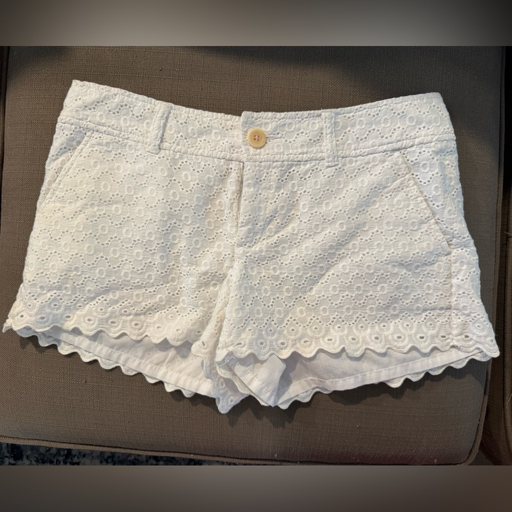 Lilly Pulitzer Walsh short